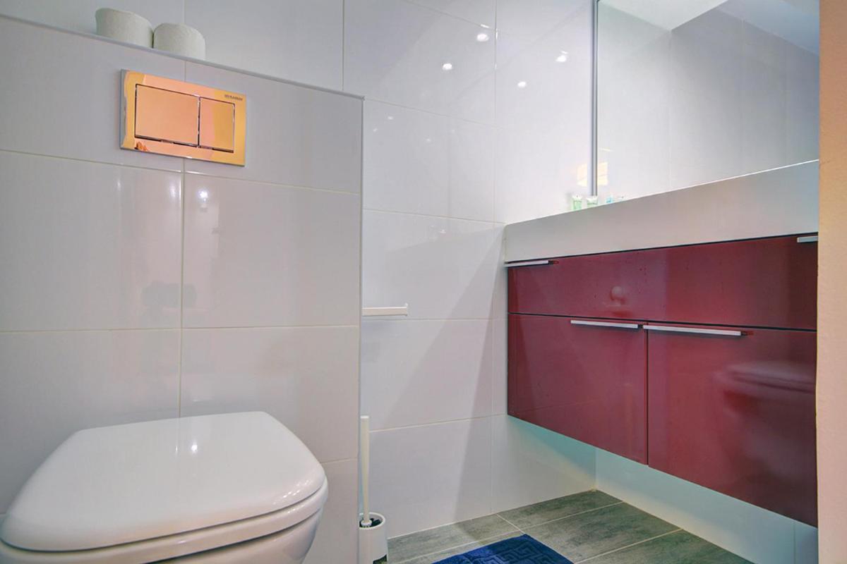 Lisetta - By Beach Apartments Tlv Tel Aviv Exterior photo